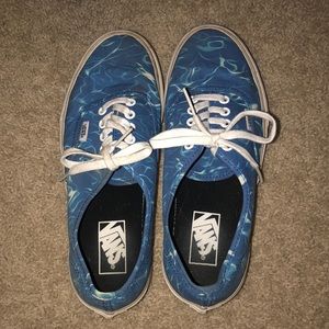 Women’s Size 9 Van Sneaks with blue water pattern
